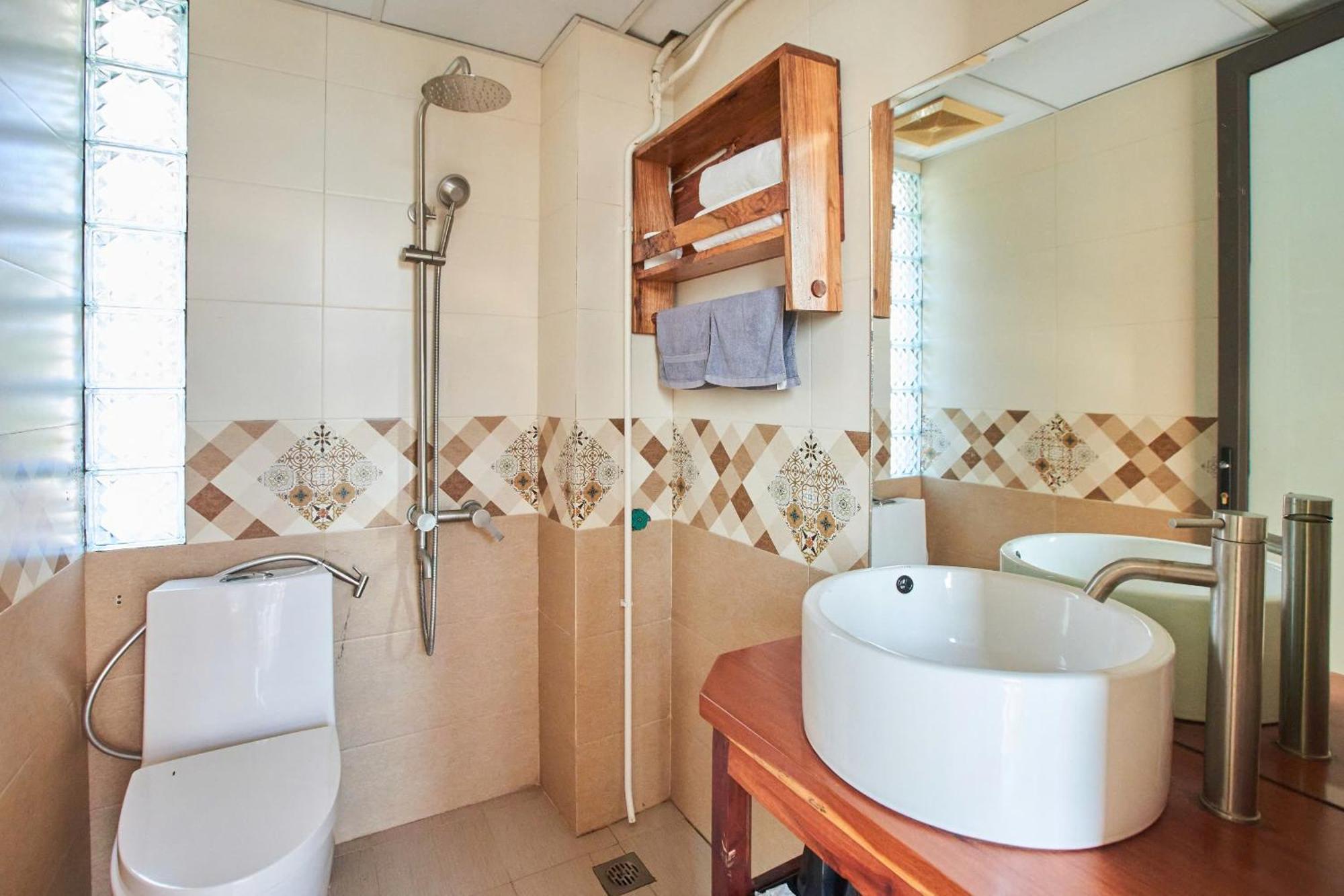 Homestay Eco May5 Travel Ha Long Bagian luar foto